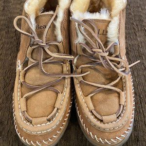 LL Bean Women's Wicked Good Lodge Chukkas size 10